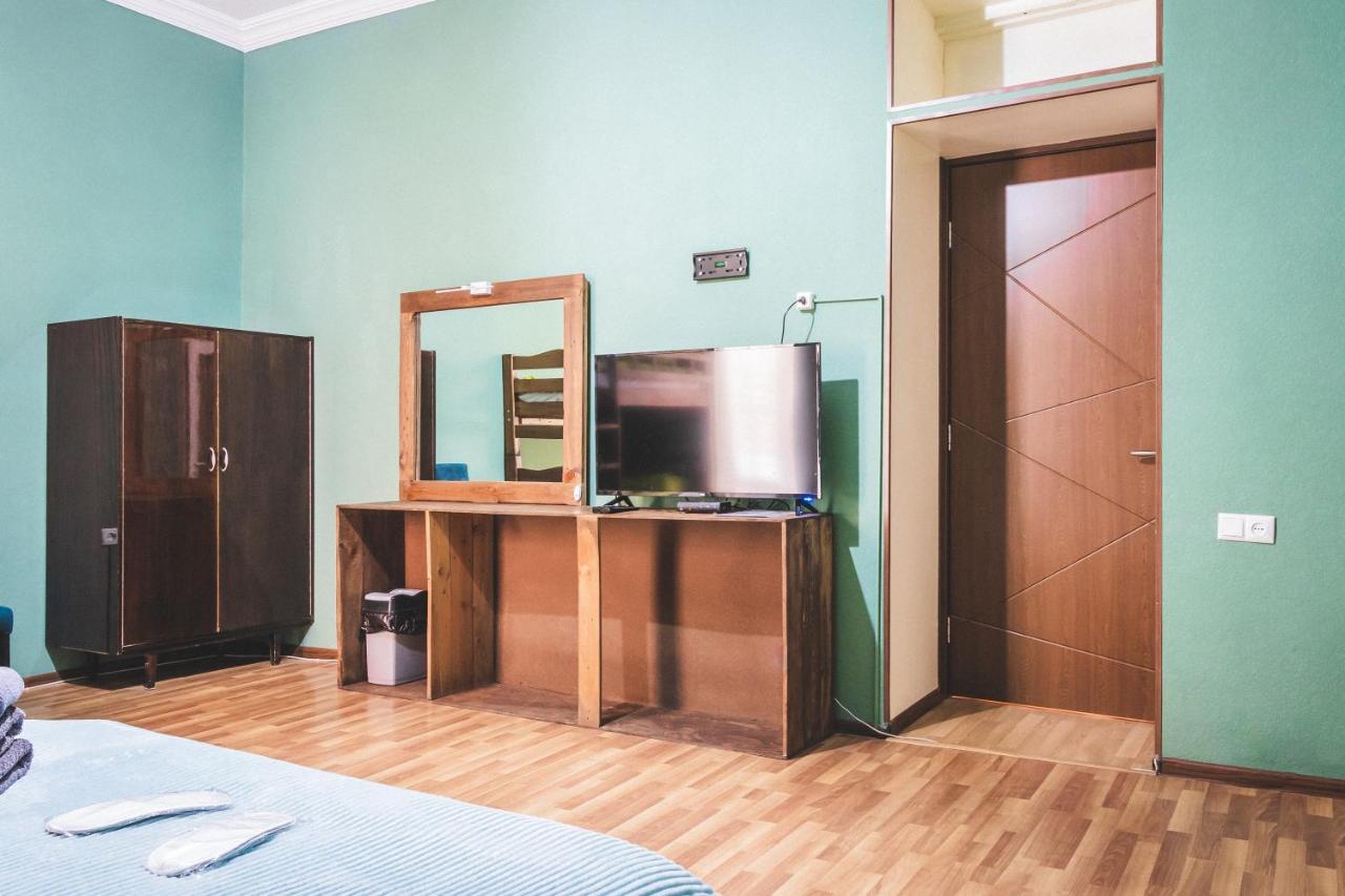 Guest House Big Family Tbilisi Eksteriør bilde